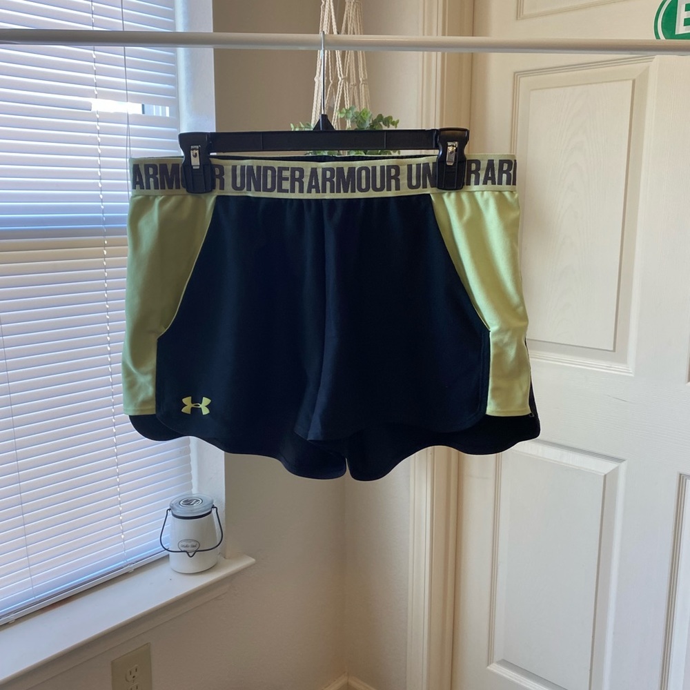 Under armor shorts with pockets